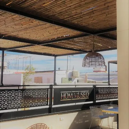 Hom Museo ゲストハウス *