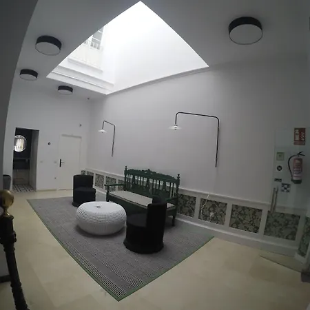 Hom Museo ゲストハウス *