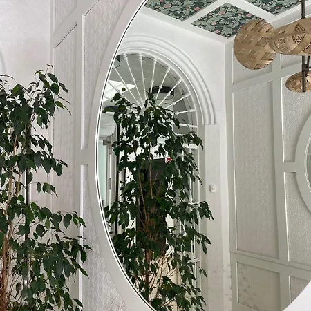 ゲストハウス Hom Museo