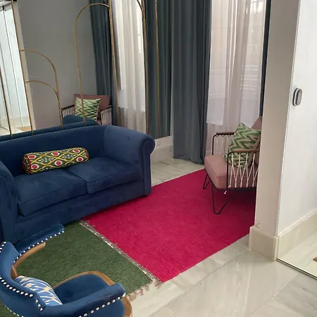 ゲストハウス Hom Museo