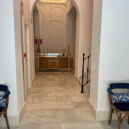 ゲストハウス Hom Museo セビリア