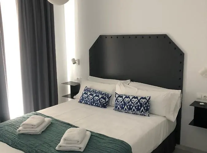 Konukevi Hom Museo Sevilla